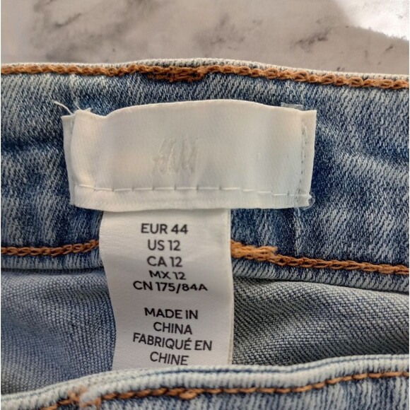 2 Denim Skinny Jeans Light & Dark Wash Size 12 - Picture 4 of 13